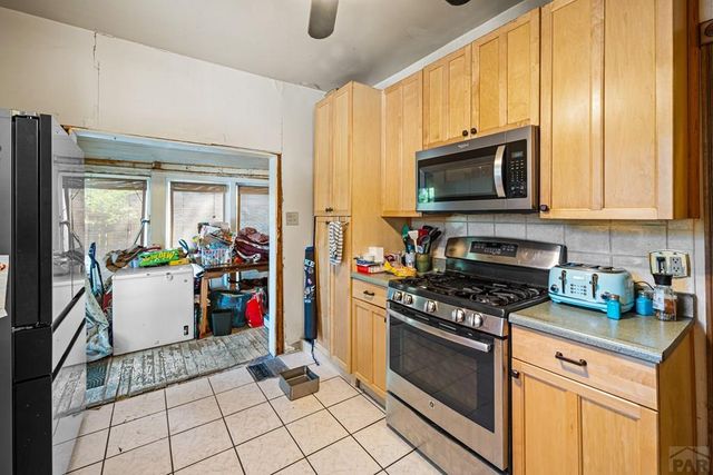 1914 N Elizabeth St, Pueblo, CO 81003