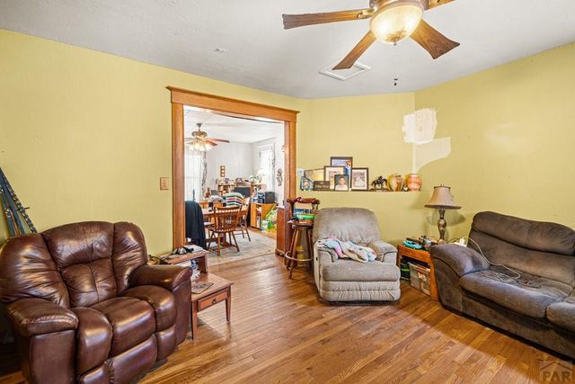 1914 N Elizabeth St, Pueblo, CO 81003