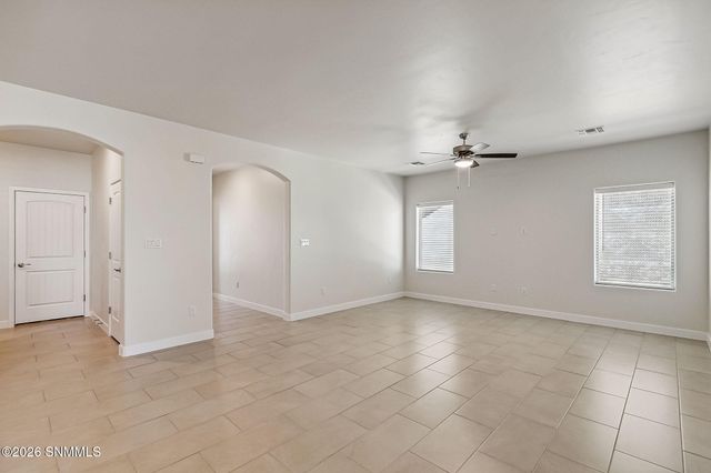 1048 Arabetto Road, Las Cruces, NM 88012