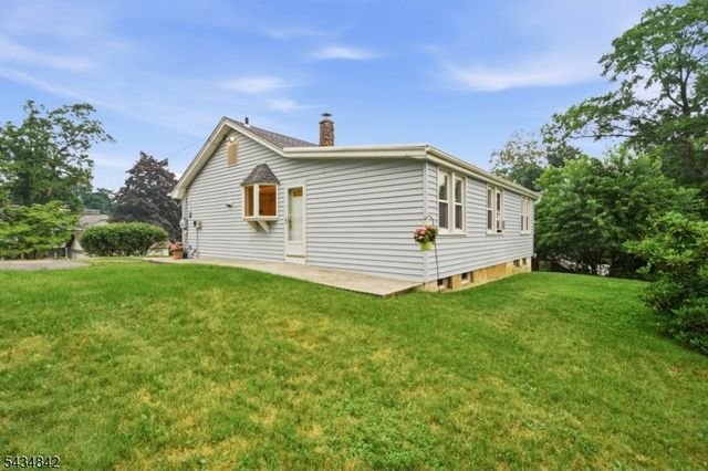 3 King Rd, Roxbury Twp., NJ 07850