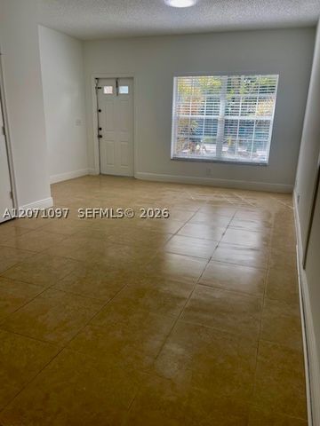 7872 Sanibel Dr 7872, Tamarac, FL 33321
