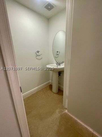 7872 Sanibel Dr 7872, Tamarac, FL 33321