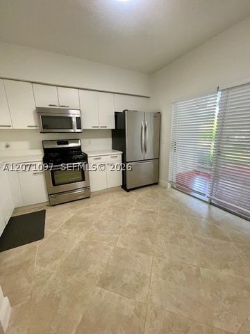 7872 Sanibel Dr 7872, Tamarac, FL 33321
