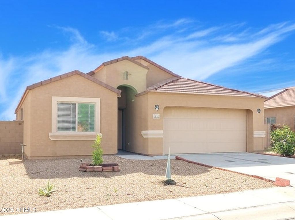 727 W JUDI Drive, Casa Grande, AZ 85122