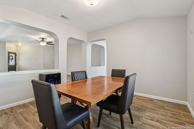 5123 Stormy Breeze, San Antonio, TX 78247