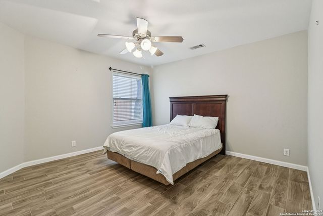 5123 Stormy Breeze, San Antonio, TX 78247