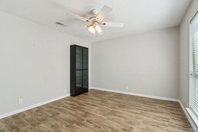 5123 Stormy Breeze, San Antonio, TX 78247