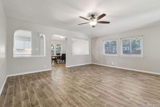 5123 Stormy Breeze, San Antonio, TX 78247