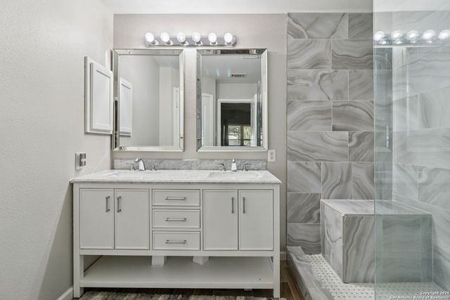 5123 Stormy Breeze, San Antonio, TX 78247