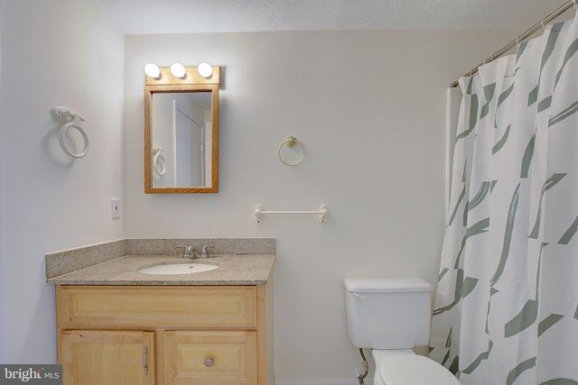 926 PLEASANT HILL LN, Bowie, MD 20716