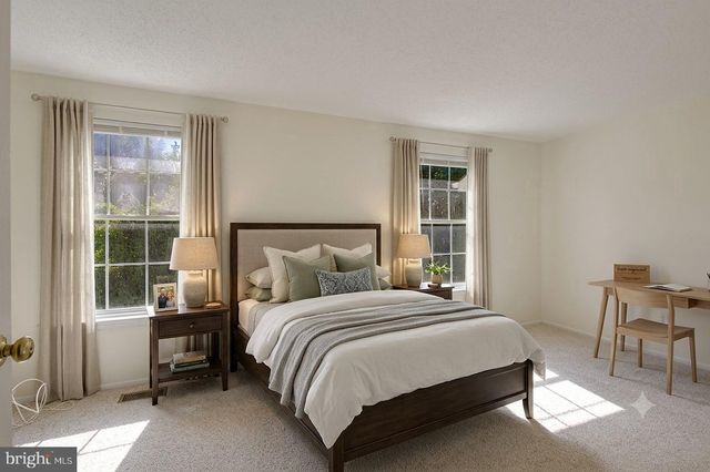 926 PLEASANT HILL LN, Bowie, MD 20716