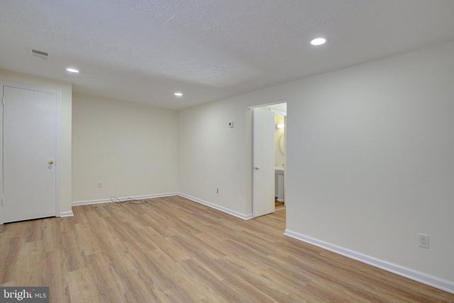 926 PLEASANT HILL LN, Bowie, MD 20716