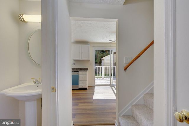 926 PLEASANT HILL LN, Bowie, MD 20716