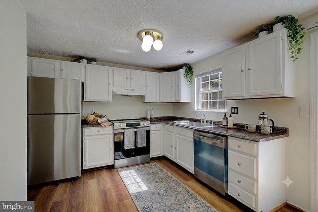 926 PLEASANT HILL LN, Bowie, MD 20716