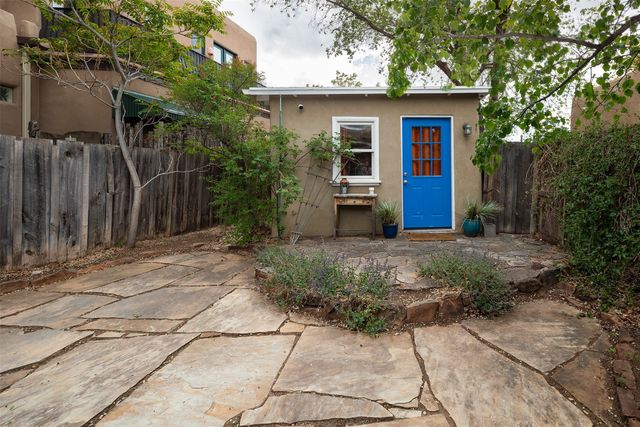 508 Juanita Street, Santa Fe, NM 87501