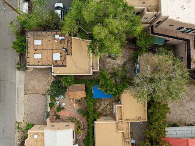 508 Juanita Street, Santa Fe, NM 87501