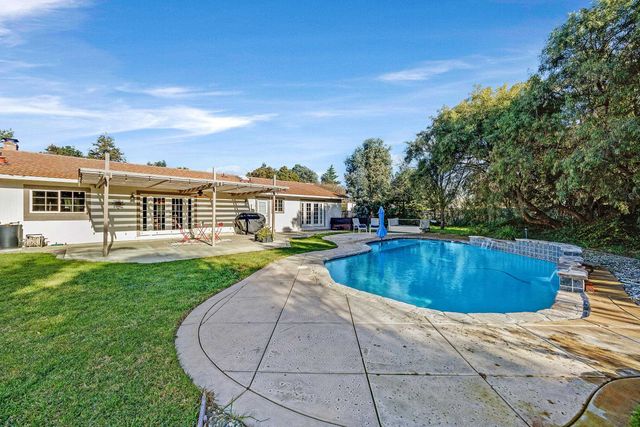 2571 Anderson Ln, Brentwood, CA 94513