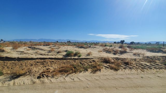 Ave L Near 87th St East, Palmdale, CA 93591