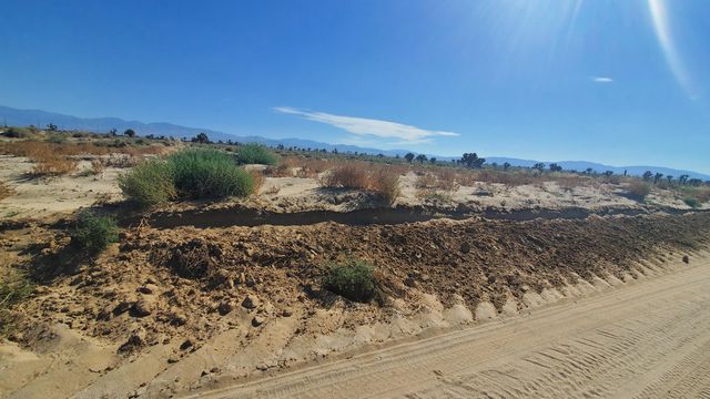 Ave L Near 87th St East, Palmdale, CA 93591