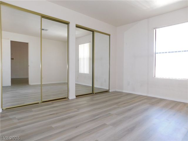 5221 Lindell Road 202, Las Vegas, NV 89118