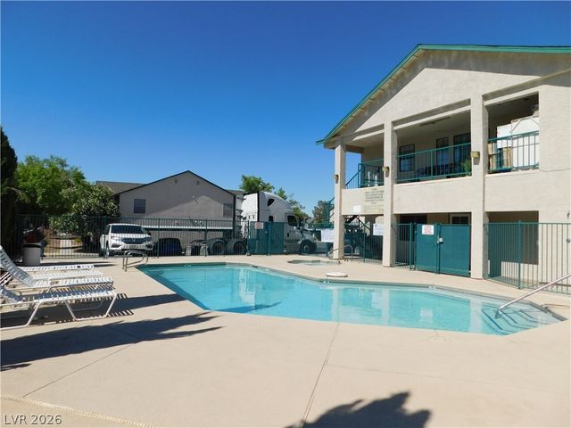 5221 Lindell Road 202, Las Vegas, NV 89118