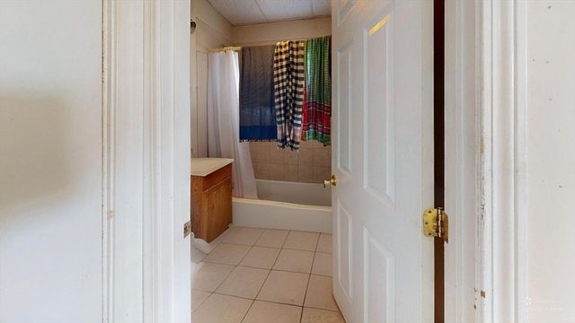 18 Salem Street 1, Medford, MA 02155