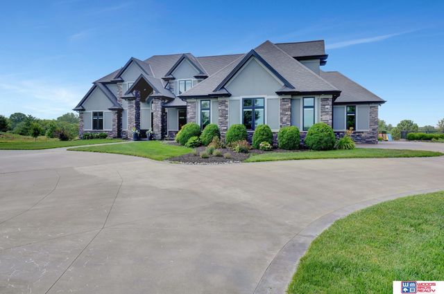 14011 Brush Creek Place, Roca, NE 68430