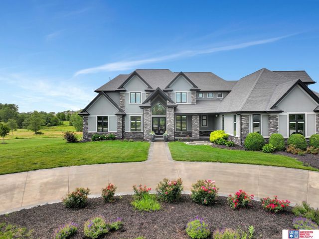 14011 Brush Creek Place, Roca, NE 68430
