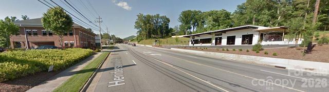 1994 Hendersonville Road, Asheville, NC 28803