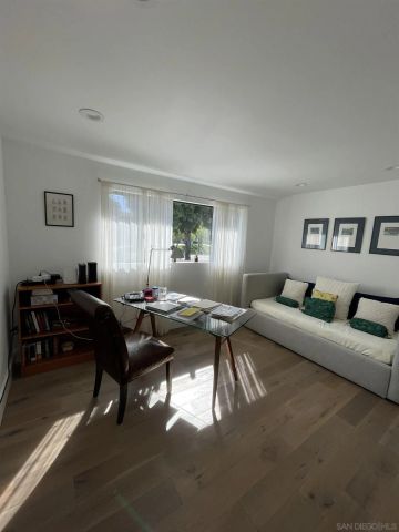 1402 Rodeo Drive, La Jolla, CA 92037