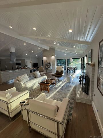 1402 Rodeo Drive, La Jolla, CA 92037