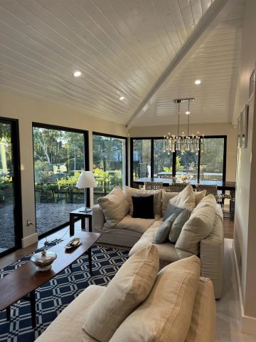 1402 Rodeo Drive, La Jolla, CA 92037