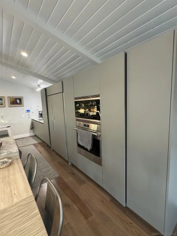 1402 Rodeo Drive, La Jolla, CA 92037