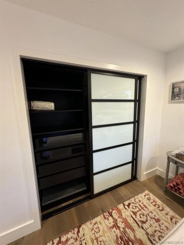 1402 Rodeo Drive, La Jolla, CA 92037