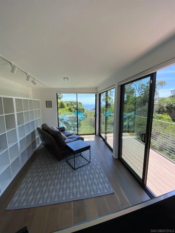 1402 Rodeo Drive, La Jolla, CA 92037