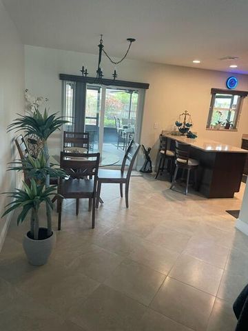 119 Seagull Court, Royal Palm Beach, FL 33411