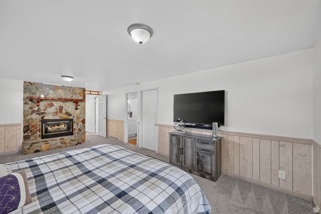 1045 PEACH DR, Ogden, UT 84404