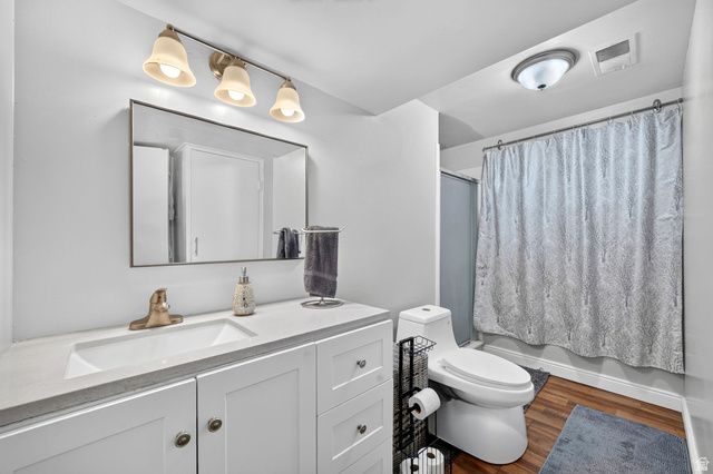 1045 PEACH DR, Ogden, UT 84404