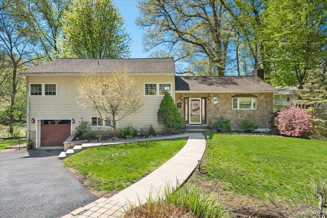 3 Markwood Place, Ardsley, NY 10502