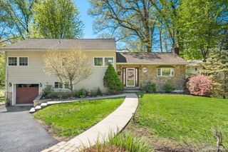 3 Markwood Place, Ardsley, NY 10502