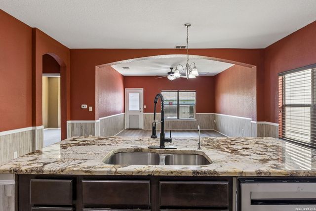 7103 AZALEA SQ, San Antonio, TX 78218