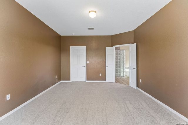 7103 AZALEA SQ, San Antonio, TX 78218