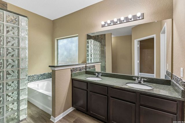 7103 AZALEA SQ, San Antonio, TX 78218