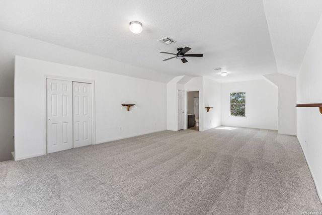 7103 AZALEA SQ, San Antonio, TX 78218