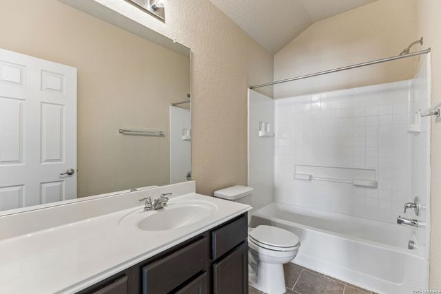 7103 AZALEA SQ, San Antonio, TX 78218