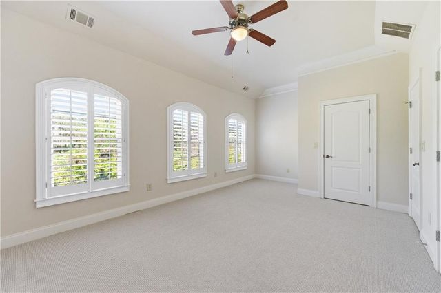 1063 Pearl Point, Atlanta, GA 30328