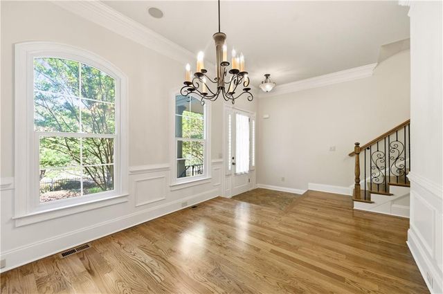 1063 Pearl Point, Atlanta, GA 30328