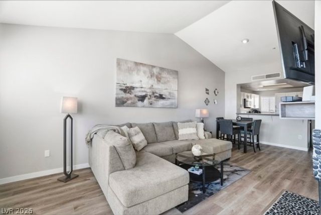 230 East Flamingo Road 422, Las Vegas, NV 89169