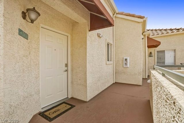 230 East Flamingo Road 422, Las Vegas, NV 89169