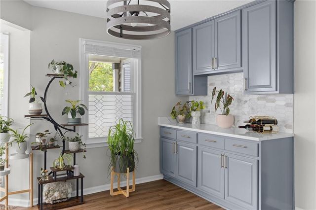 201 Queens WAY, Norfolk, VA 23517